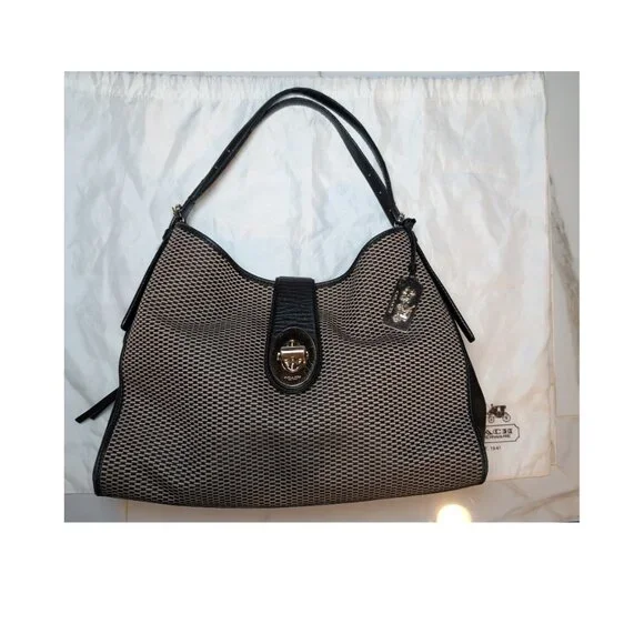 Coach Madison Carlyle Cream Black Leather Shoulder Bag Gold Hardware #32363 - Picture 5 of 16